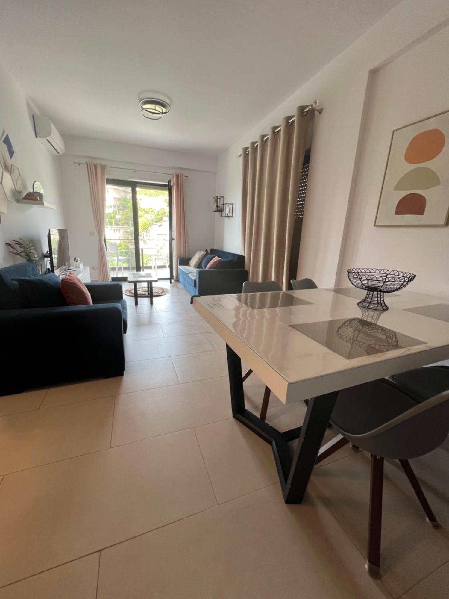 Artemis Apartment *