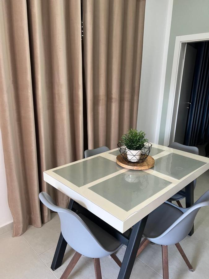 Artemis Apartment Himare